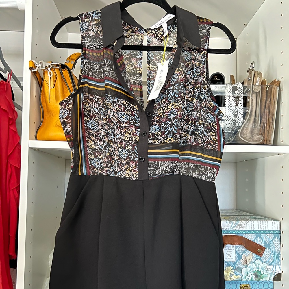 BCBGGeneration NWT Black/Floral Romper Size 6